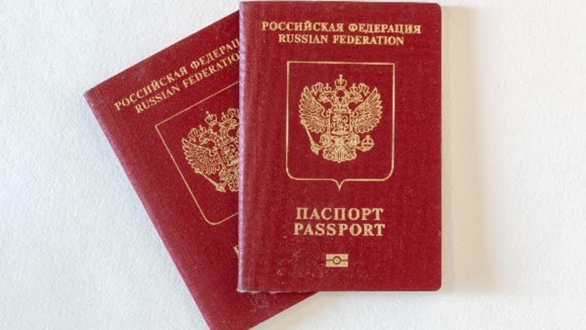 Фото - Названо возможное решение Евросоюза по визам для россиян